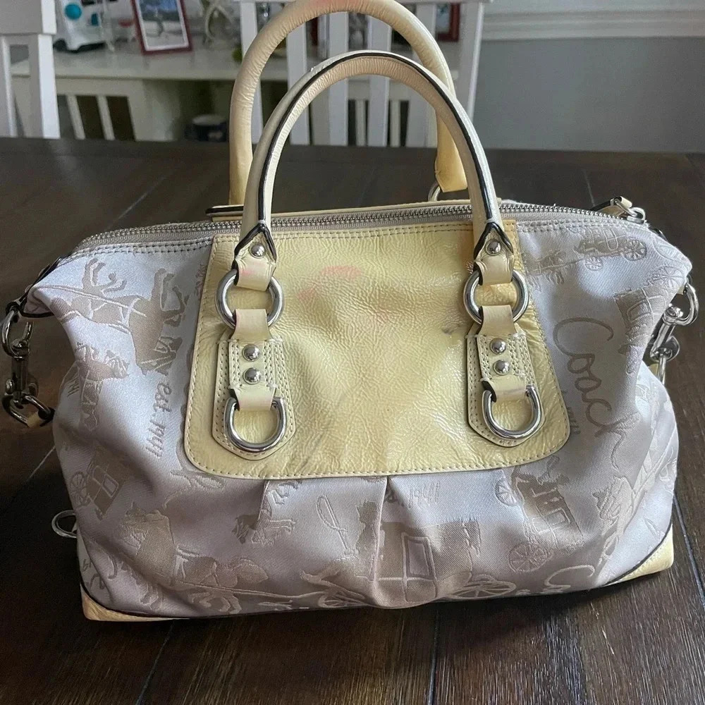Coach Ashley horse & carriage satchel - Picture 12 of 15